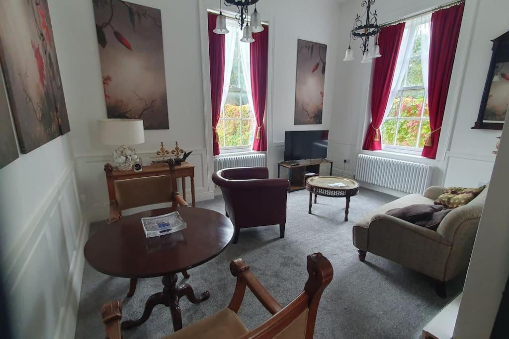Clairville : Georgian Suite - Central Ross-On-Wye Екстериор снимка